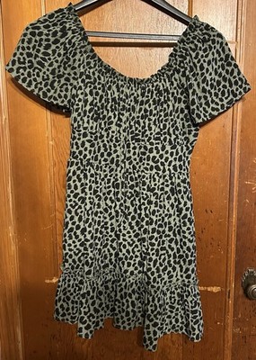 New Francescas Mi Ami Dress Size Medium Green Leopard Peasant Casual Cocktail 