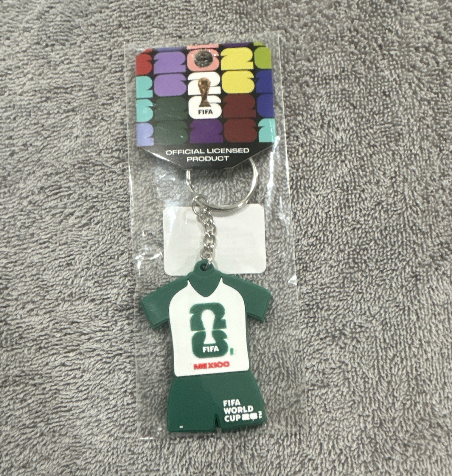 FIFA Mexico 26 Jersey Keychain - FIFA World Cup / Green and white