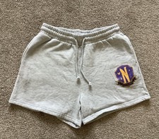 Wednesday Shorts Womens Size M (8/10) Grey pockets 