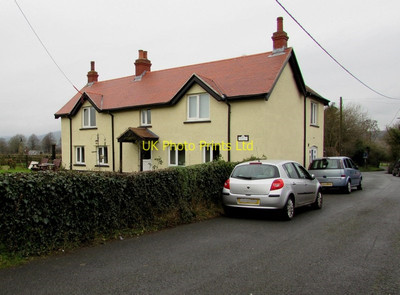 Foto 6x4 Hummelhütte, Caerwent auf der Westseite der School Lane, o c2016