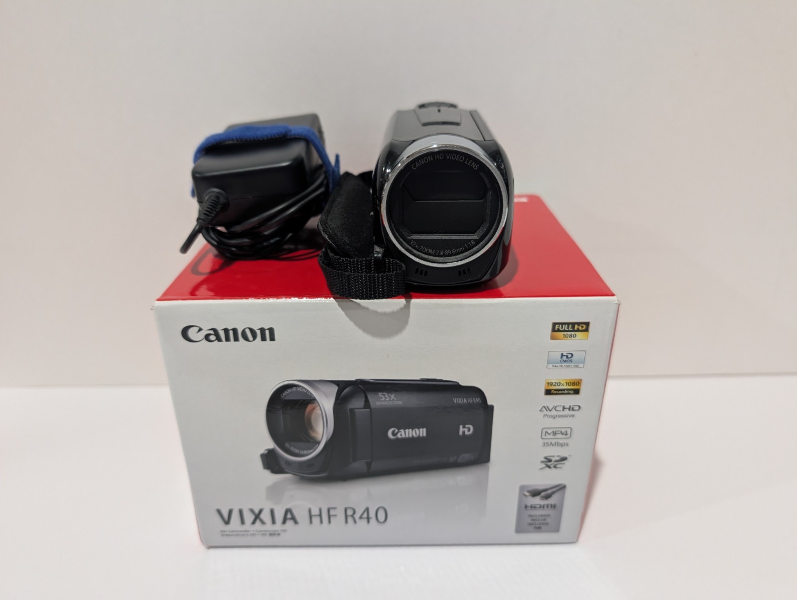 Hf-r40 W/charging Cable, Box