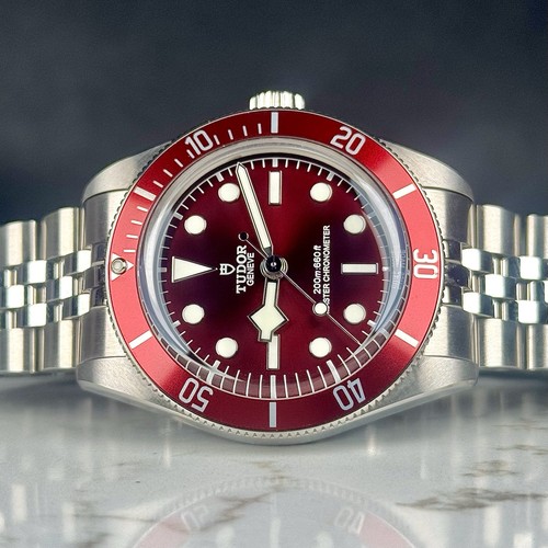 TUDOR Black Bay 58 M7939G1A0NRU Burgundy Jubilee