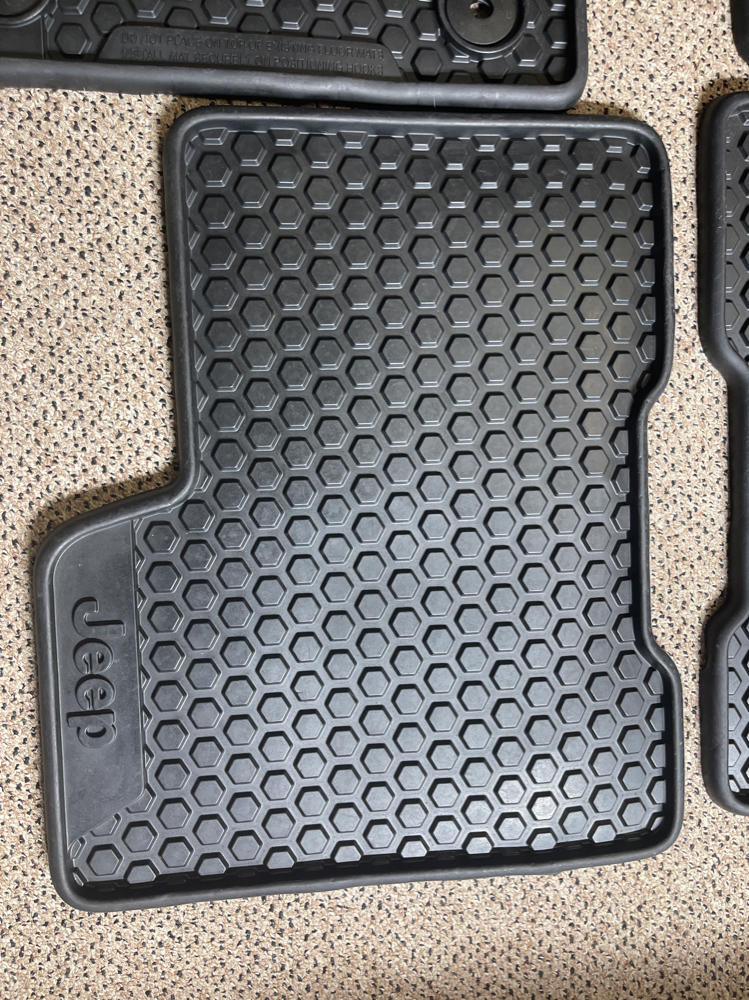 2014-2018 Jeep Renegade Black Rubber Floor Mats OEM 735634930 