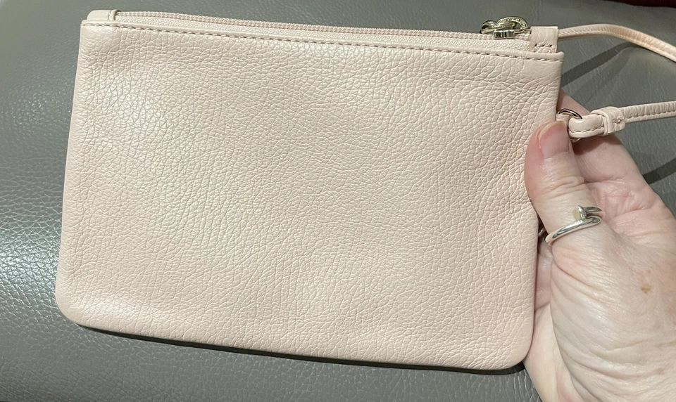 COCCINELLE - Soft Quality Italian -Small Shell Pink -Pocket / Bag Tidy -New - Image 4 of 4