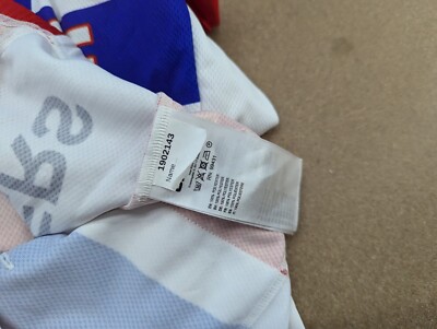 Maillot de cyclisme à manches courtes avec le drapeau national de la