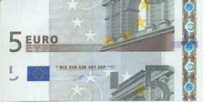 GERMANY 5 EURO NOTE 2002 (CUTTING ERROR AND DIFFERENT SERIAL NUMBER)