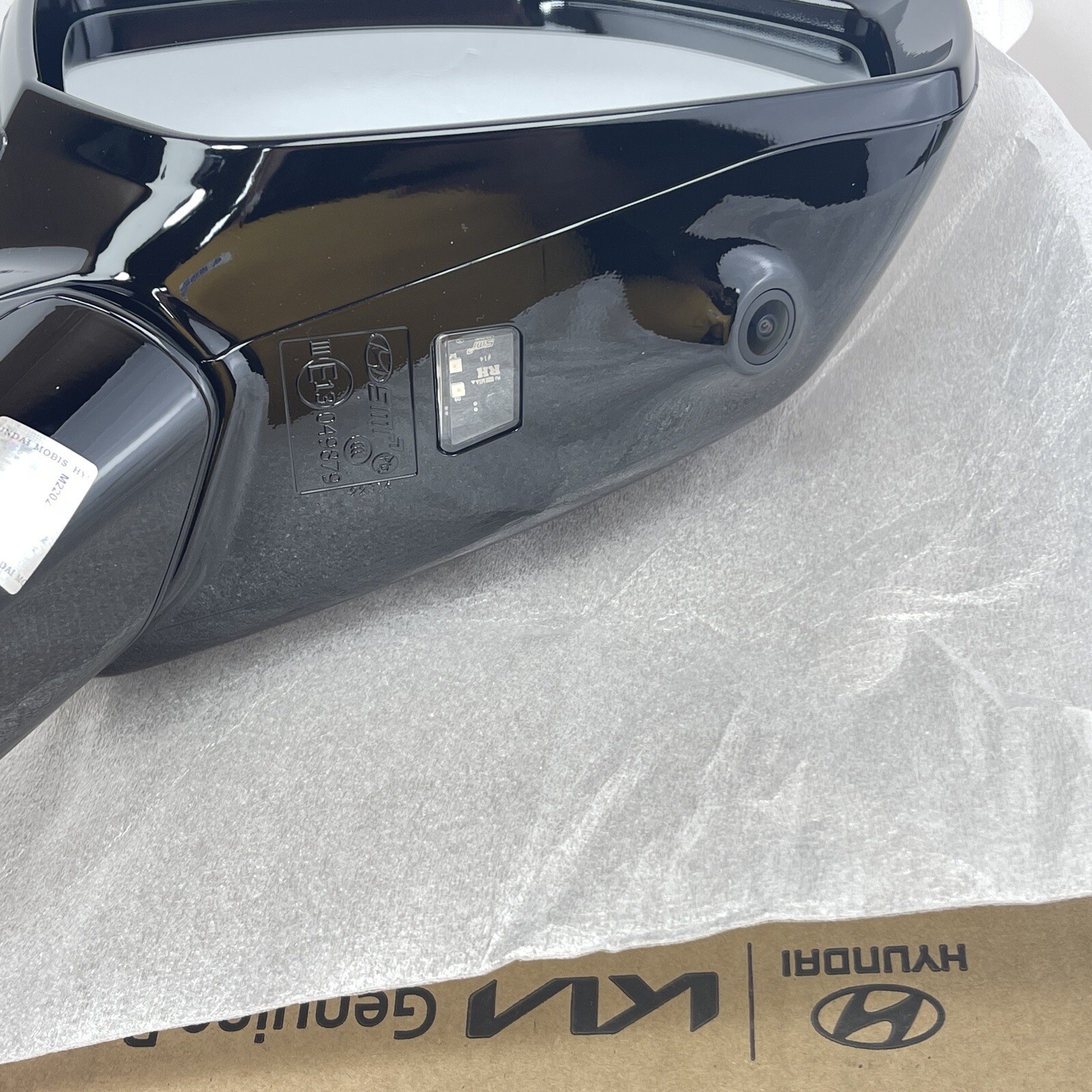 NEW!!! Hyundai Palisade Calligraphy R2F Side Mirror Camera Puddle Right