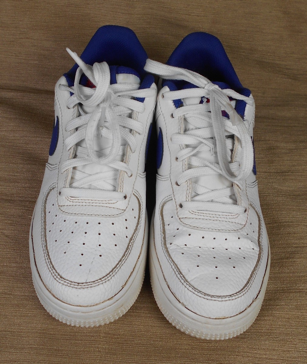 white air force 1 blue bottom