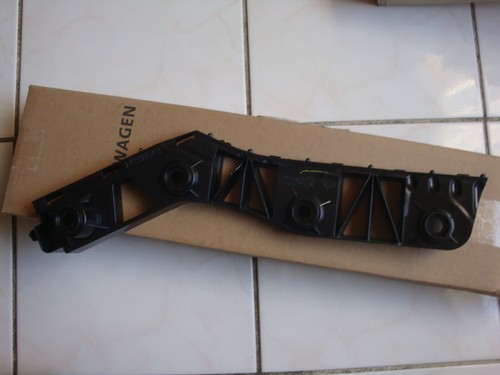 Volkswagen Tiguan 2018-'23 ** REAR BUMPER GUIDE, LT LOWER ** Part #5NN-087-393