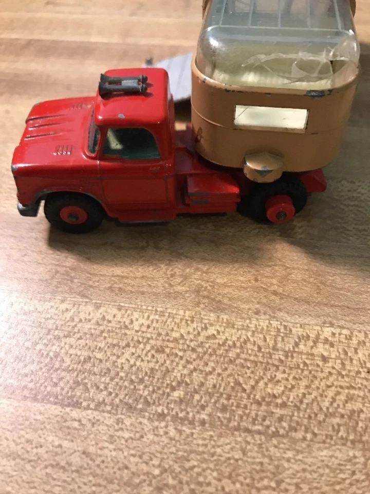 Vintage Matchbox King Size Horse Trailer #K18 - Image 4 of 4