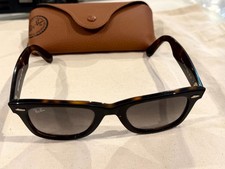 Ray-Ban Classic Wayfarer Tortoise Frame Sunglasses RB2140 50mm