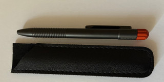 Machine Era Twist Pen – Black DLC stainless steel / Orange – Mint Condition