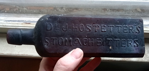 DARK AMBER DR.J.HOSTETTER'S STOMACH BITTERS S.McK &Co APPLIED LIP 1870 BOTTLE
