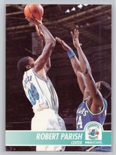 1994-95 HOOPS #312 ROBERT PARISH CHARLOTTE HORNETS