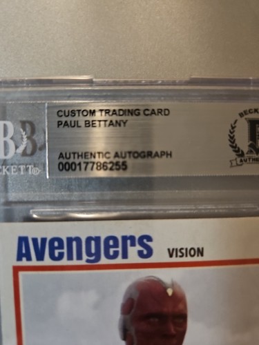 Carte personnalisée signée Paul Bettany - Vision dans les Avengers - Beckett encapsulée - Photo 3/4