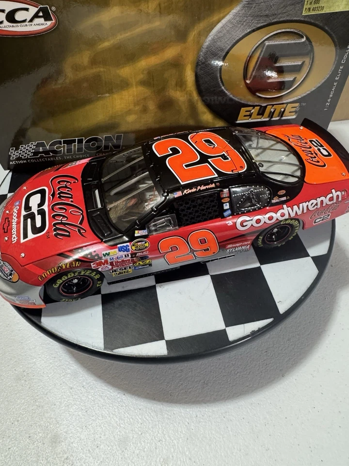 RARO Kevin Harvick ELITE #29 GM Goodwrench Coca-Cola C2 2004 1/24 Nascar Diecast Foto 4 de 4