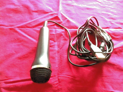 Mikrofon Guitar Hero für Mikrosoft XBox 360 und Play Station 3 / 3m Kabel / 1915