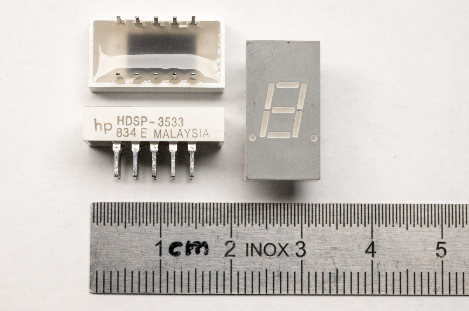 HDSP3533 HP 1-Digit LED 7-Segment Display Comm Cathode Red NOS