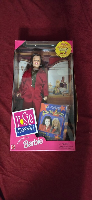 1999 Mattel Friend of Barbie Rosie O’Donnel Collectors Doll 22016 New in Box