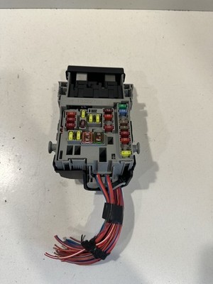 Fuse Box 13222786 for Vauxhall Astra J 2.0 Cdti GTC 2014