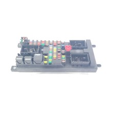 2010 Range Rover OEM Dashboard Relay Fuse Box...