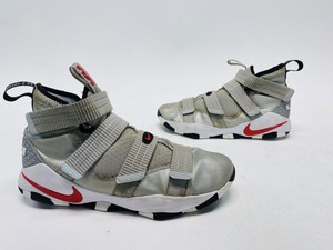 nike lebron soldier 11 silver bullet
