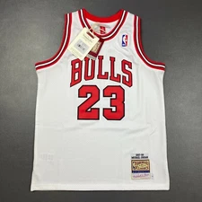 100% Authentic Michael Jordan Mitchell Ness 97 98 Bulls Jersey L 14/16 Youth Boy