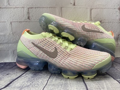 vapormax women size 9