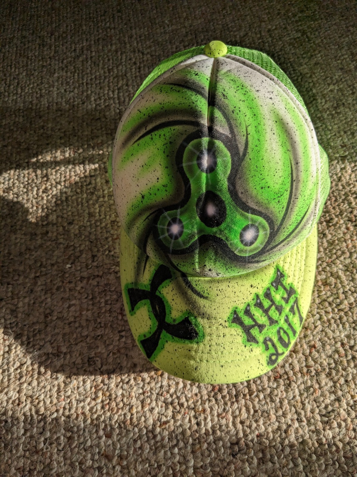 Fidget Spinner Neon Green Black Snapb