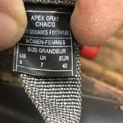 Chaco ZX/2 Women's Classic Strappy Thong Sandals Size 9 /40 Gray