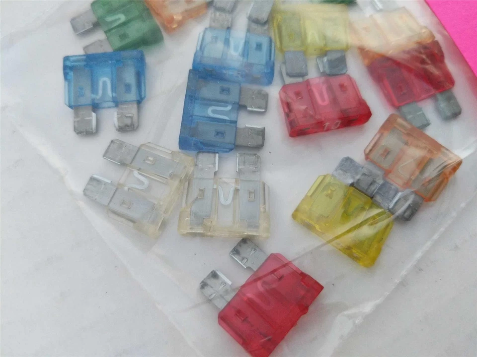 JAGUAR XJ6 XJS 1995-1997 Fuse Assortment Spares Lot 15 PIECES USED OEM PART Foto 2 de 2