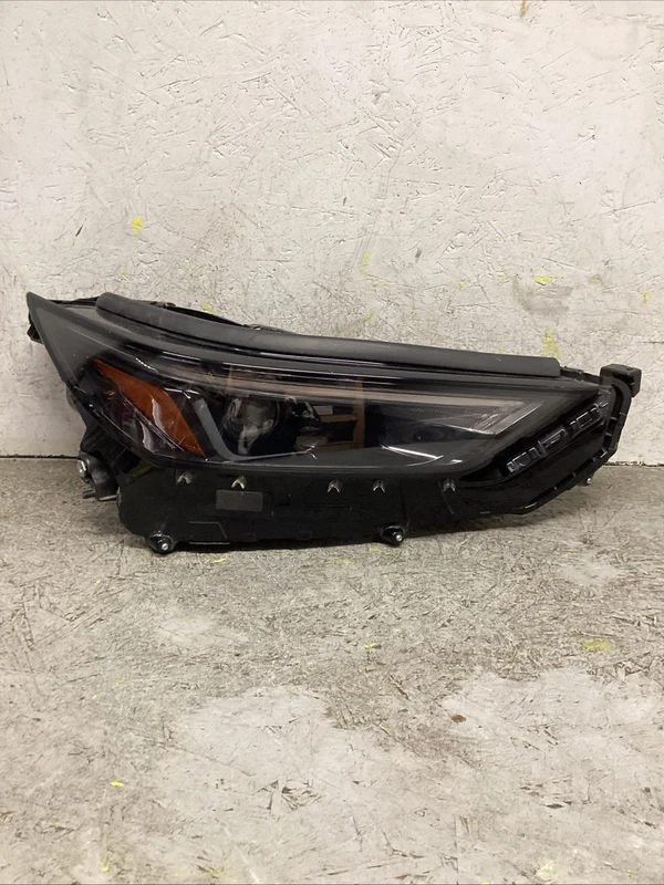 2024 2025 Toyota Grand Highlander Headlight RH Right PASSENGER Side OEM W/DRL