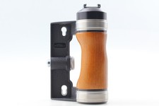  MINT Asahi Pentax Wood Hand Grip For 6x7 67 67II Medium Format From JAPAN