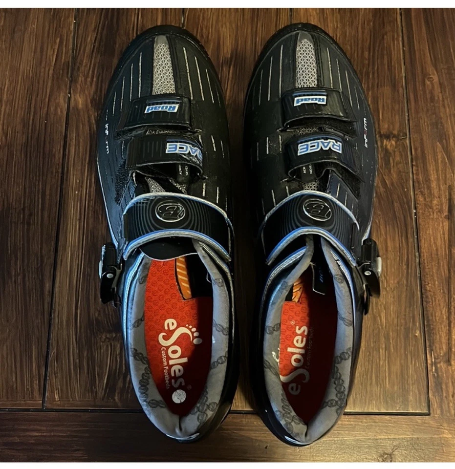 Zapatos de ciclismo Bontrager azules y negros para hombre talla 14,5 EE. UU. 49 EUR Race Road Foto 3 de 4