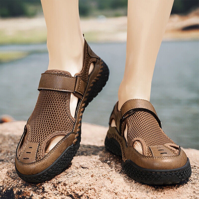 Men's Leather Sandals Closed Toe Beach Walking Shoes Summer Casual