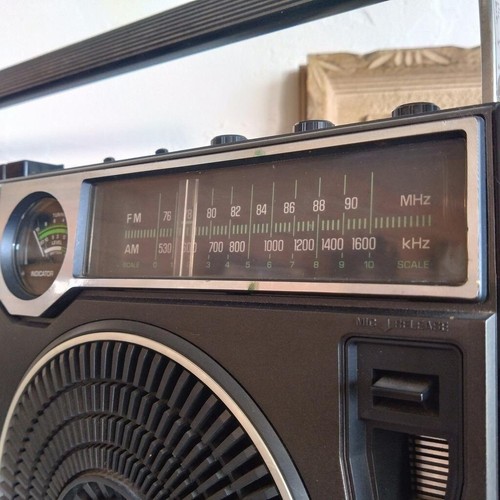 Vintage National RQ-556 Boombox FM/AM Radio Cassette Recorder MAC Japan Works - Picture 4 of 16