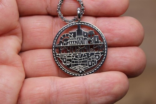 316 stainless Steel Silver Old City Jerusalem skyline necklace Pendant Jewelry - Picture 6 of 9