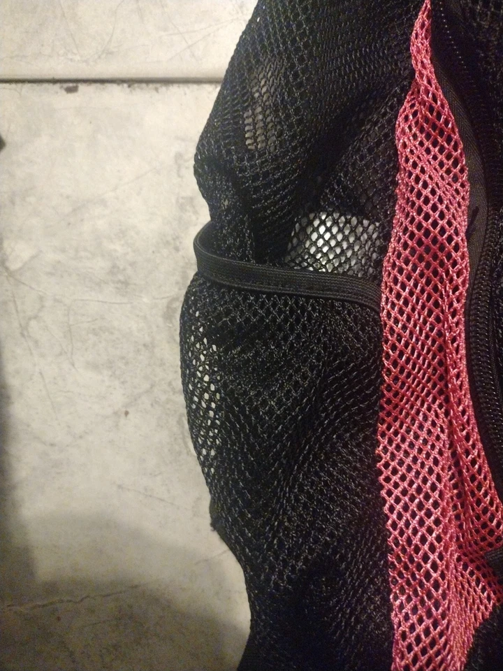 adidas Large Mesh Backpack Load Spring Black/Wht/Pink - Image 3 of 4