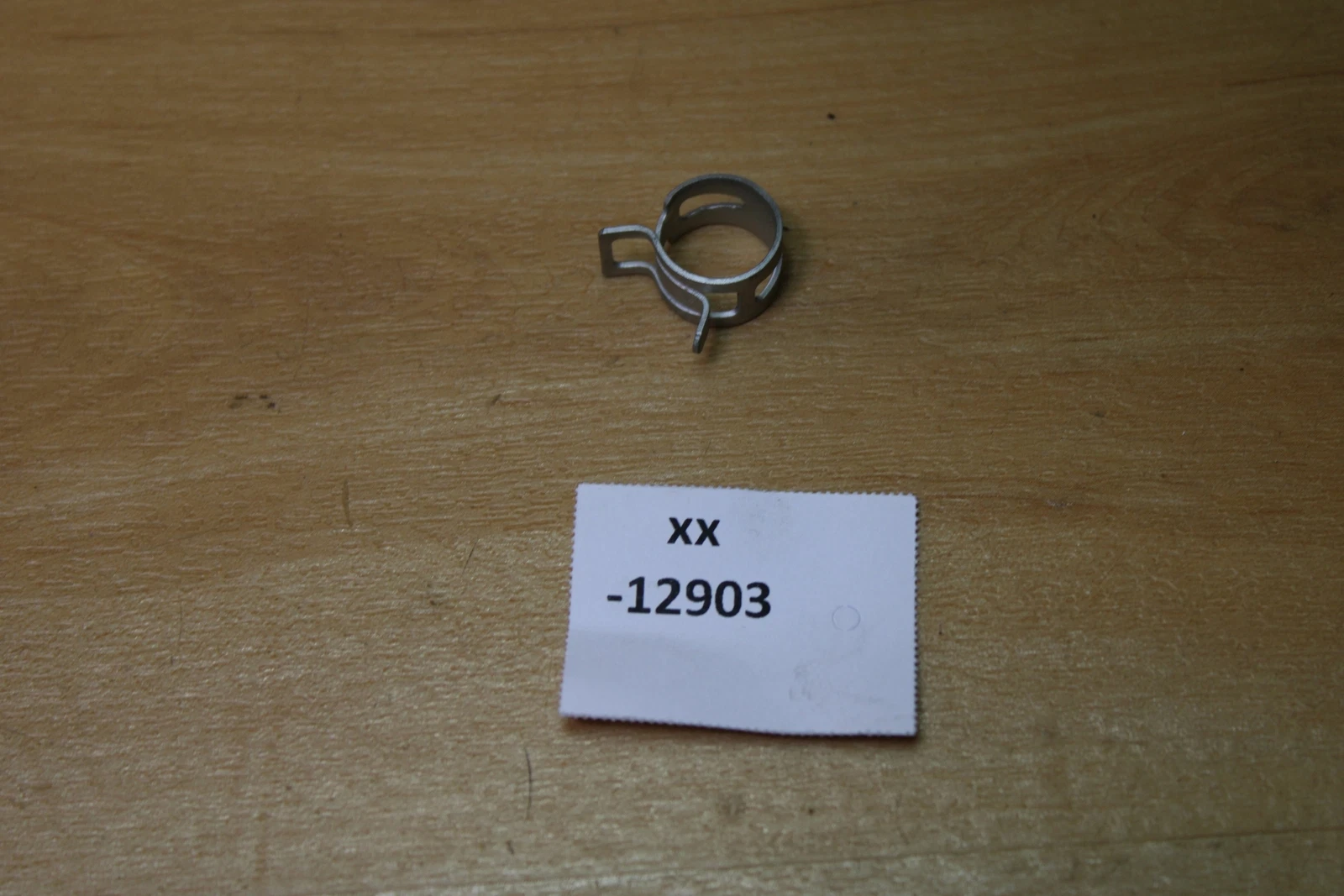 CLIP, 2ND AIR VALVE HOSE