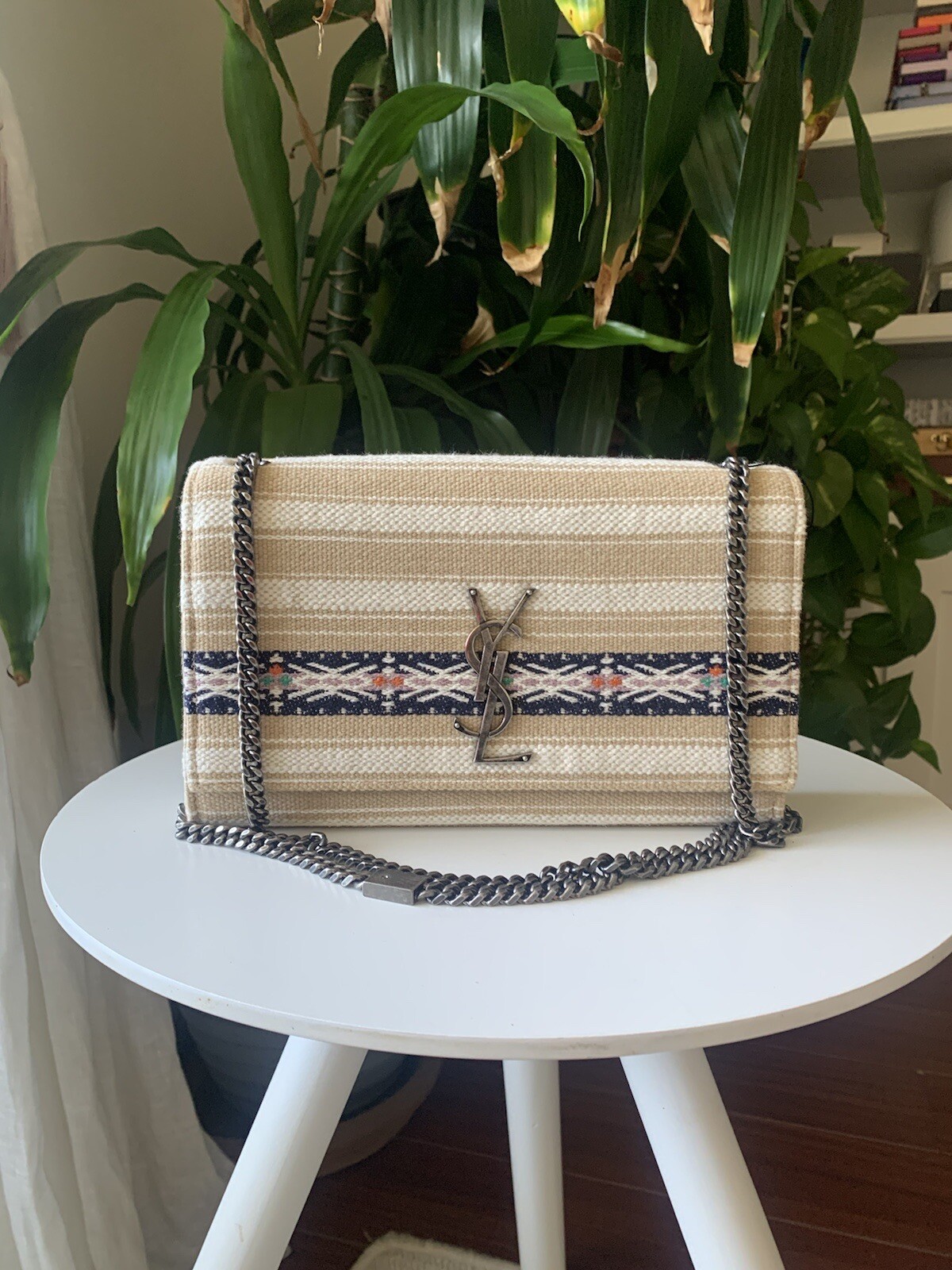 SAINT LAURENT Ysl nuova borsa con patta in toilette e pelle