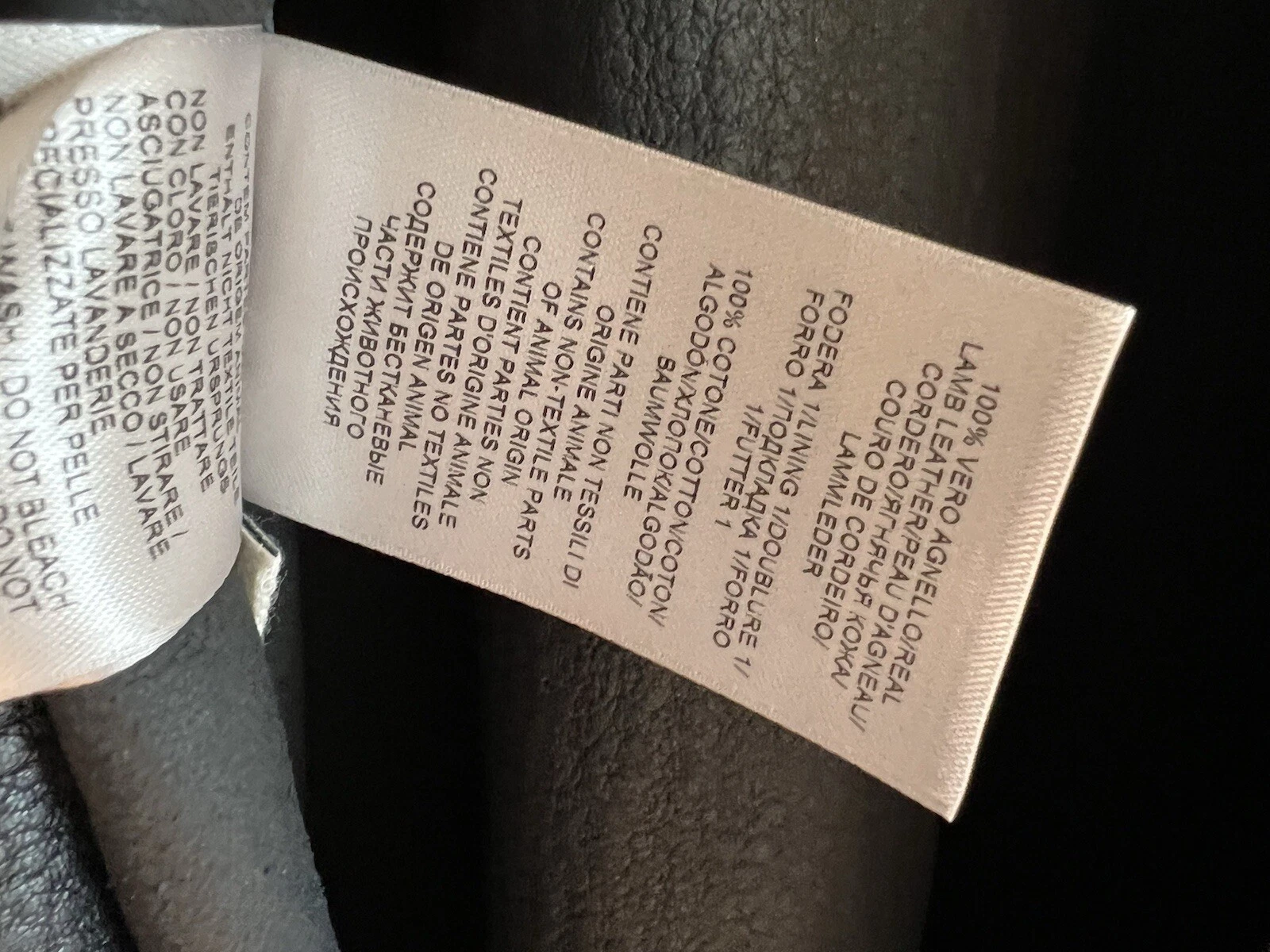 Abito a tubino Bottega Veneta pre autunno 2019 in pelle nero