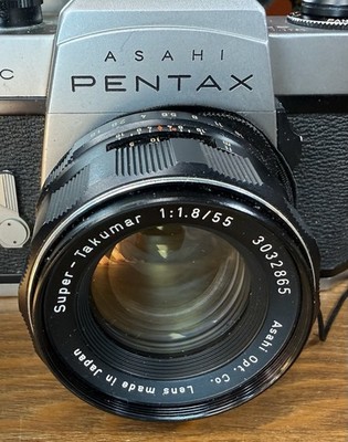 VTG 1970s Pentax Asahi Spotmatic SP 35mm Film Camera w/ Super