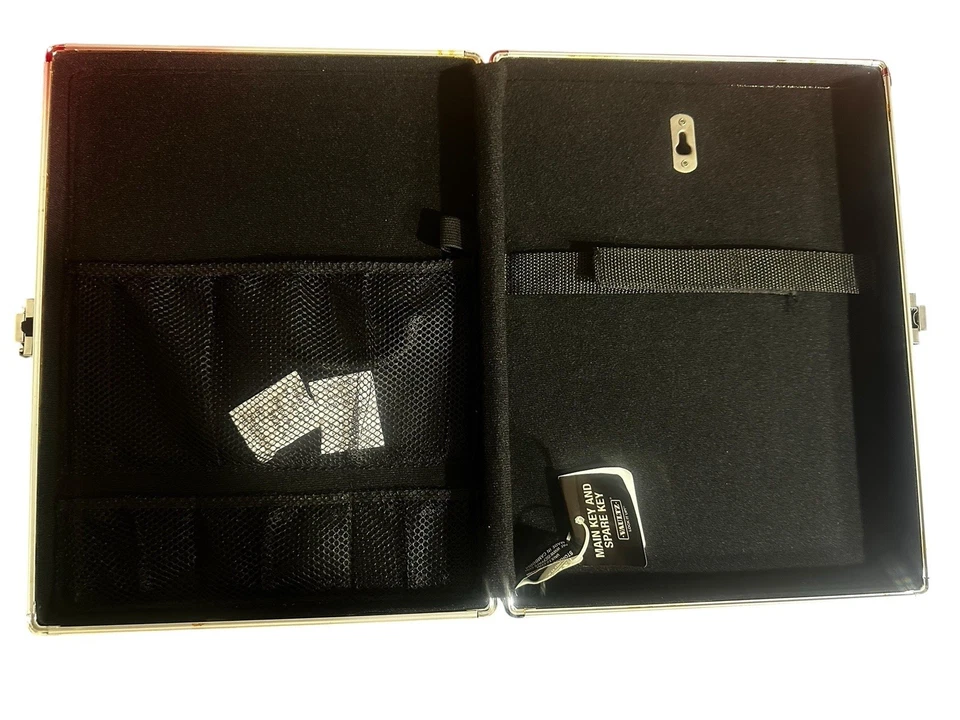 VAULTZ Aluminum Locking Storage Clipboard Hard Paper Case Black 13X10 NWT & Keys - Image 3 of 4
