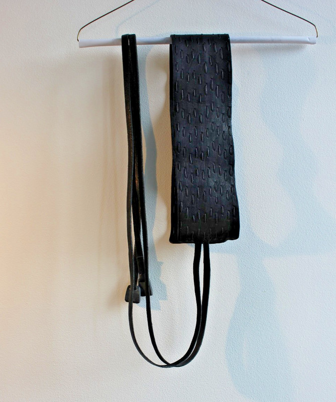 Black Wide Leather Wrap Belt Donna Karan Urban Zen Size M