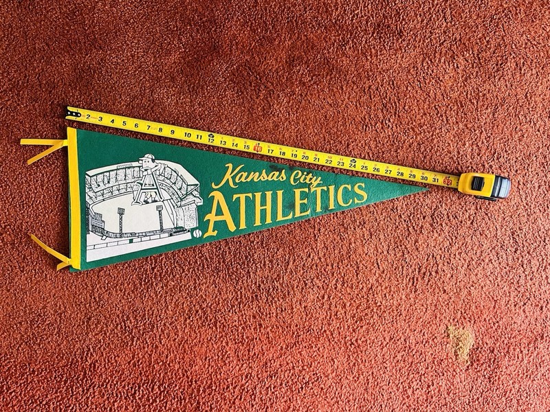 Vintage Original 1960 KANSAS CITY ATHLETICS Baseball Full Size Felt Pennant