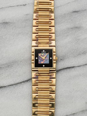 Vintage 1980s Piaget Dancer 80317 K 81 Yellow Gold Quartz Opal