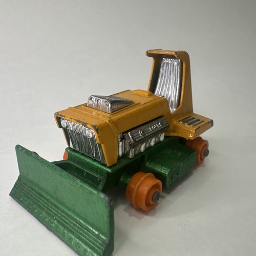 Matchbox Lesney Superfast 1975 Big Bull Bulldozer No Track 1:64 Diecast - Picture 3 of 7