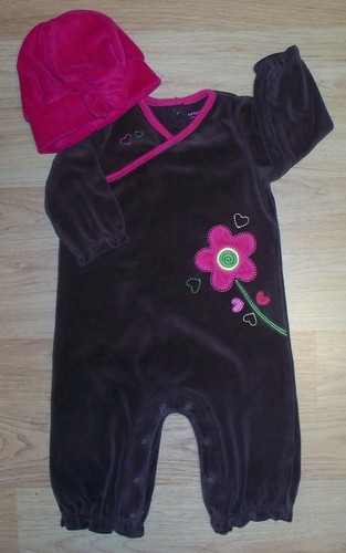 ☆Baby Girls☆"Carters" 2X One Piece Outfits & Hat☆Sz 6 & 9 mos☆Adorable Trio!☆ - Picture 8 of 12