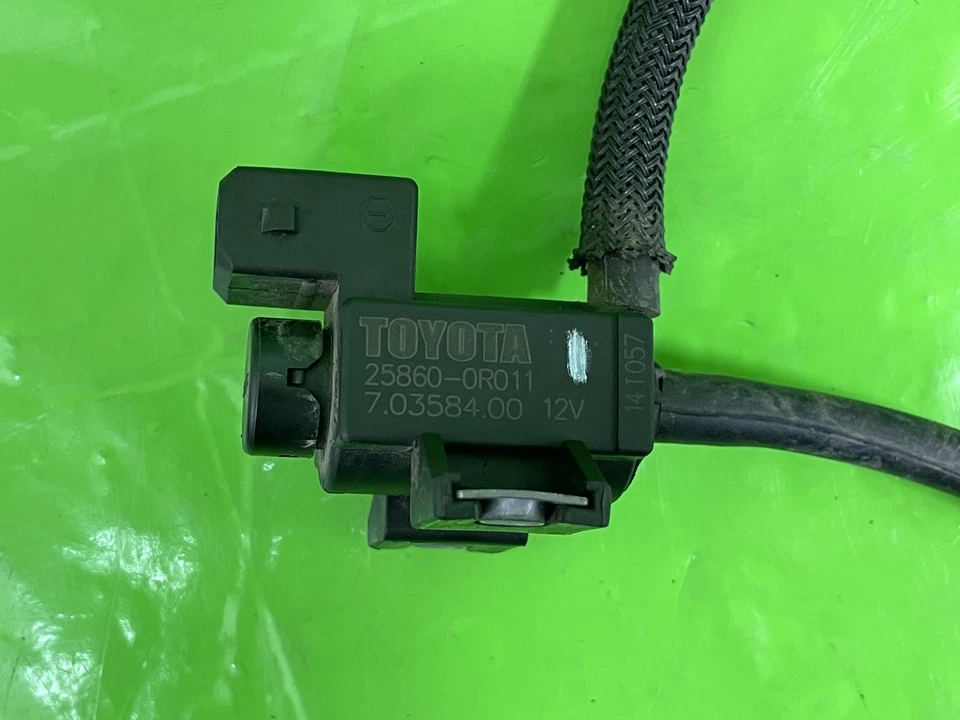 TOYOTA RAV4 VACUUM BOOST SOLENOID VALVE 2.2 DIESEL 25860-0R011 MK4 2012-2015 - Image 4 of 4