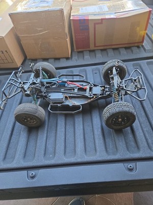 Team Associated Sc10 Brushless Lucas Edition Short Course Rc Truck